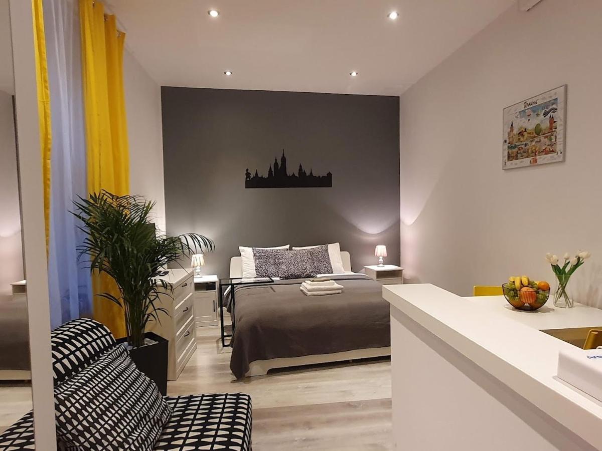 L-2 Krakow Center Studio O&P Apartfamily Buitenkant foto